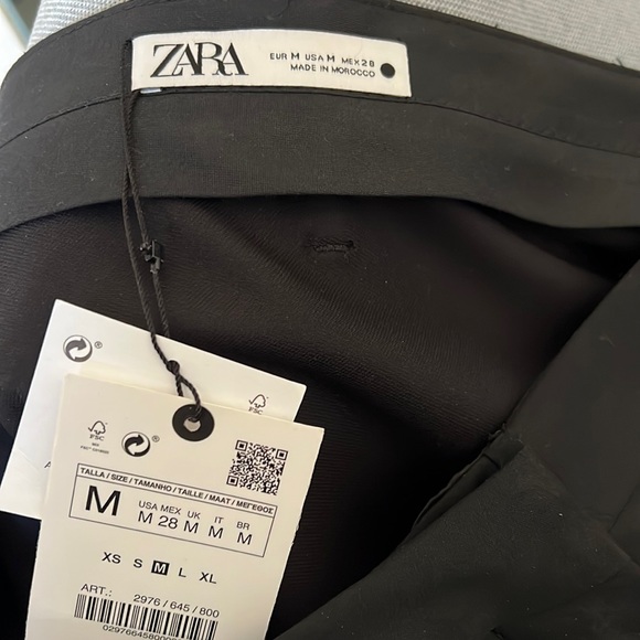 Rare amazing Zara Limited asymmetric black pant top with working zipper NWT - Picture 4 of 13